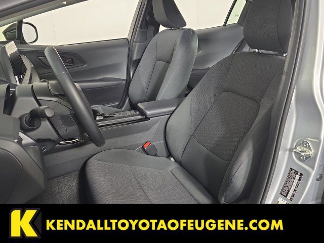 Used 2024 Toyota Prius LE AWD/4WD image 22