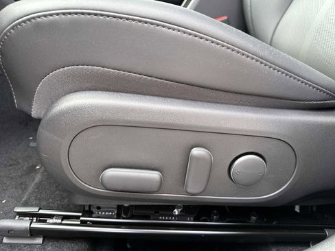 New 2026 Hyundai Kona Limited image 10