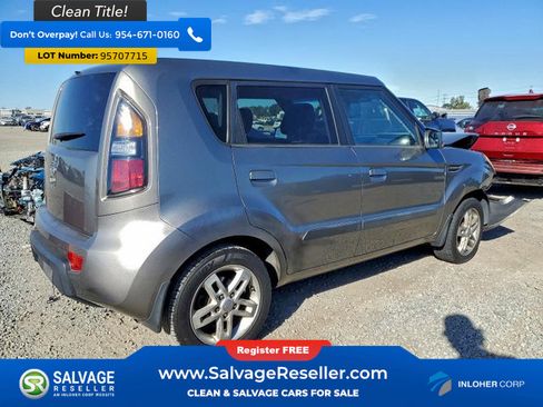 Used 2010 Kia Soul + FWD image 4