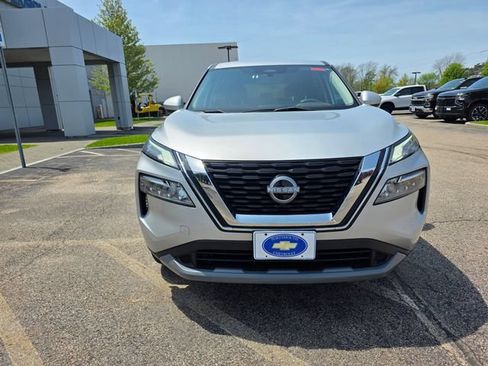 Used 2023 Nissan Rogue SV AWD/4WD image 6