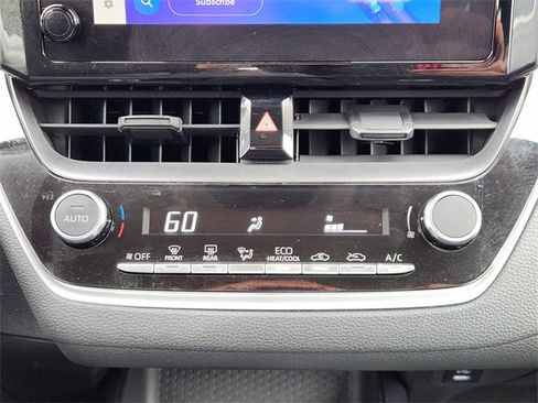 Certified 2024 Toyota Corolla LE image 14