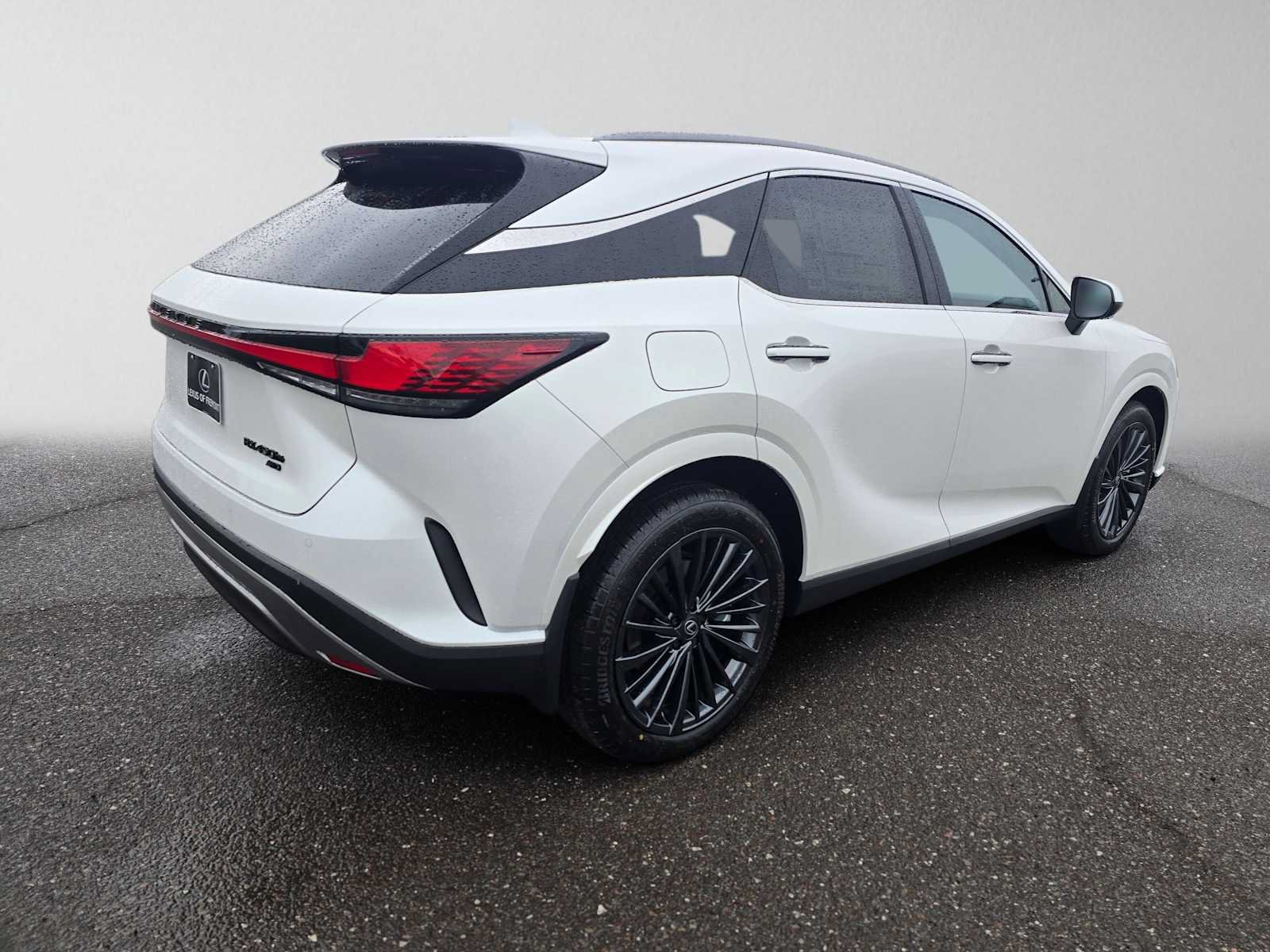 New 2026 Lexus RX 450h AWD w/ Convenience Package image 3