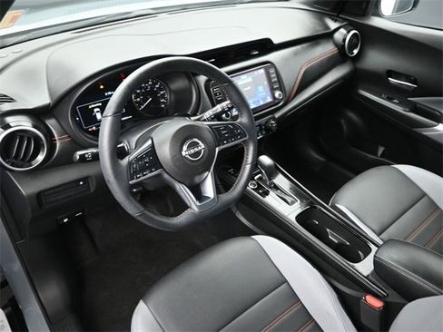 Certified 2024 Nissan Kicks SR w/ SR Premium Package image 16