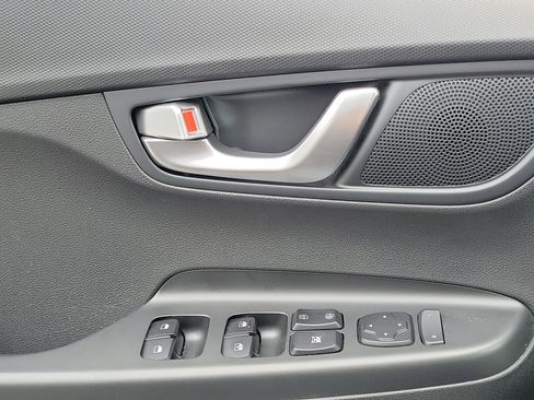 Certified 2023 Hyundai Kona SE w/ Cargo Package FWD image 15