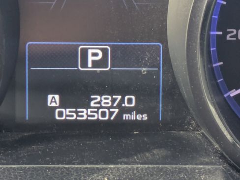 Used 2019 Subaru Outback 2.5i Touring image 23