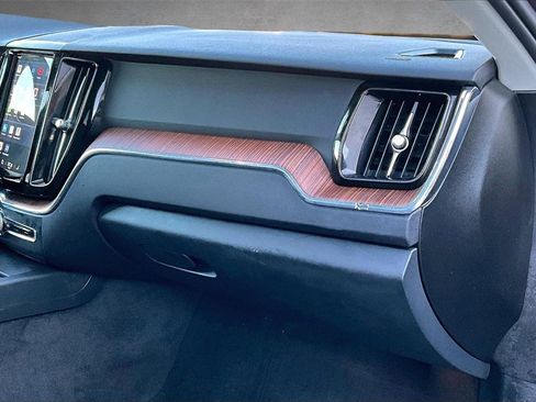 Certified 2024 Volvo XC60 B5 Plus w/ Climate Package image 26