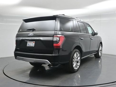 Used 2019 Ford Expedition Platinum RWD image 29