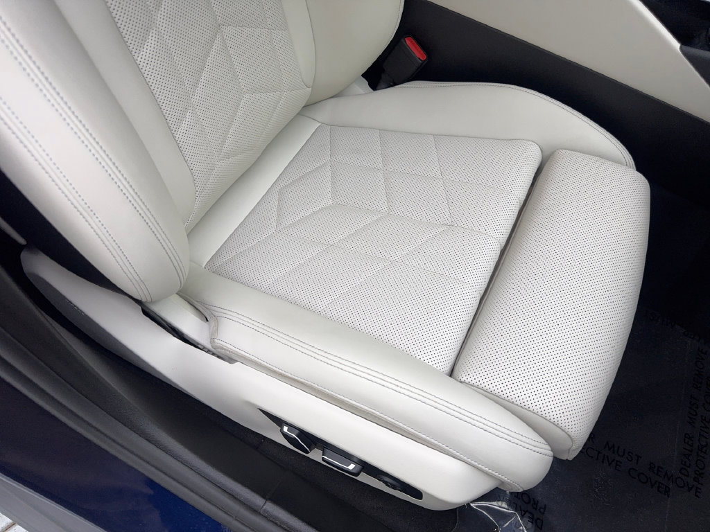 Used 2024 BMW 530i w/ Executive Package RWD image 48