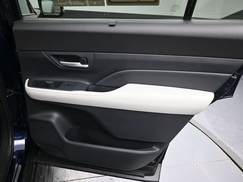 Certified 2026 Toyota Grand Highlander Limited image 37