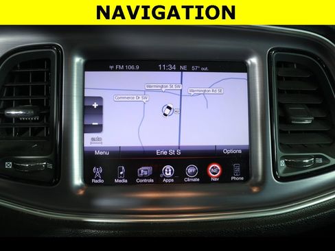 Used 2016 Dodge Challenger R/T image 10