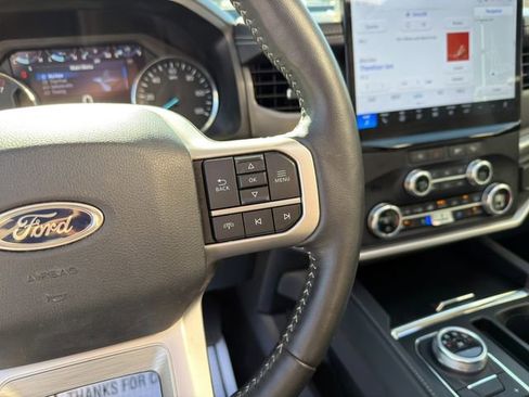 Used 2024 Ford Expedition Max XLT image 38