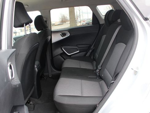 Used 2021 Kia Soul LX FWD image 28