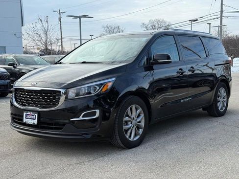 Used 2020 Kia Sedona EX image 8