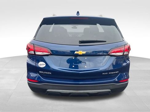Used 2023 Chevrolet Equinox Premier image 4