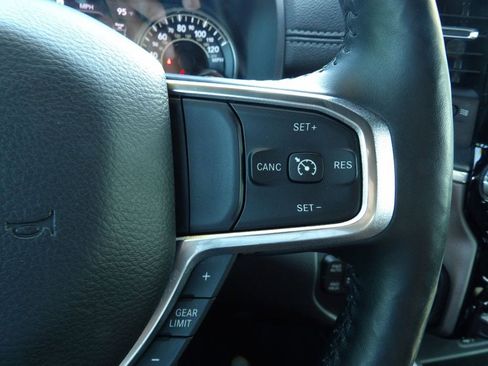 Used 2020 RAM 1500 Laramie w/ Sport Appearance Package AWD/4WD image 19