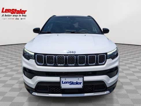 Used 2023 Jeep Compass Limited w/ Elite Group AWD/4WD image 8