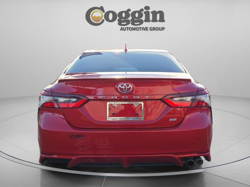 Used 2023 Toyota Camry SE image 5
