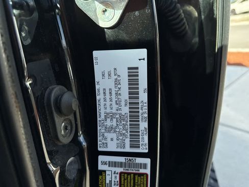 Used 2023 Toyota Tundra Limited AWD/4WD image 24