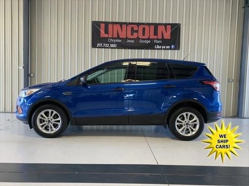 Used 2017 Ford Escape S image 2