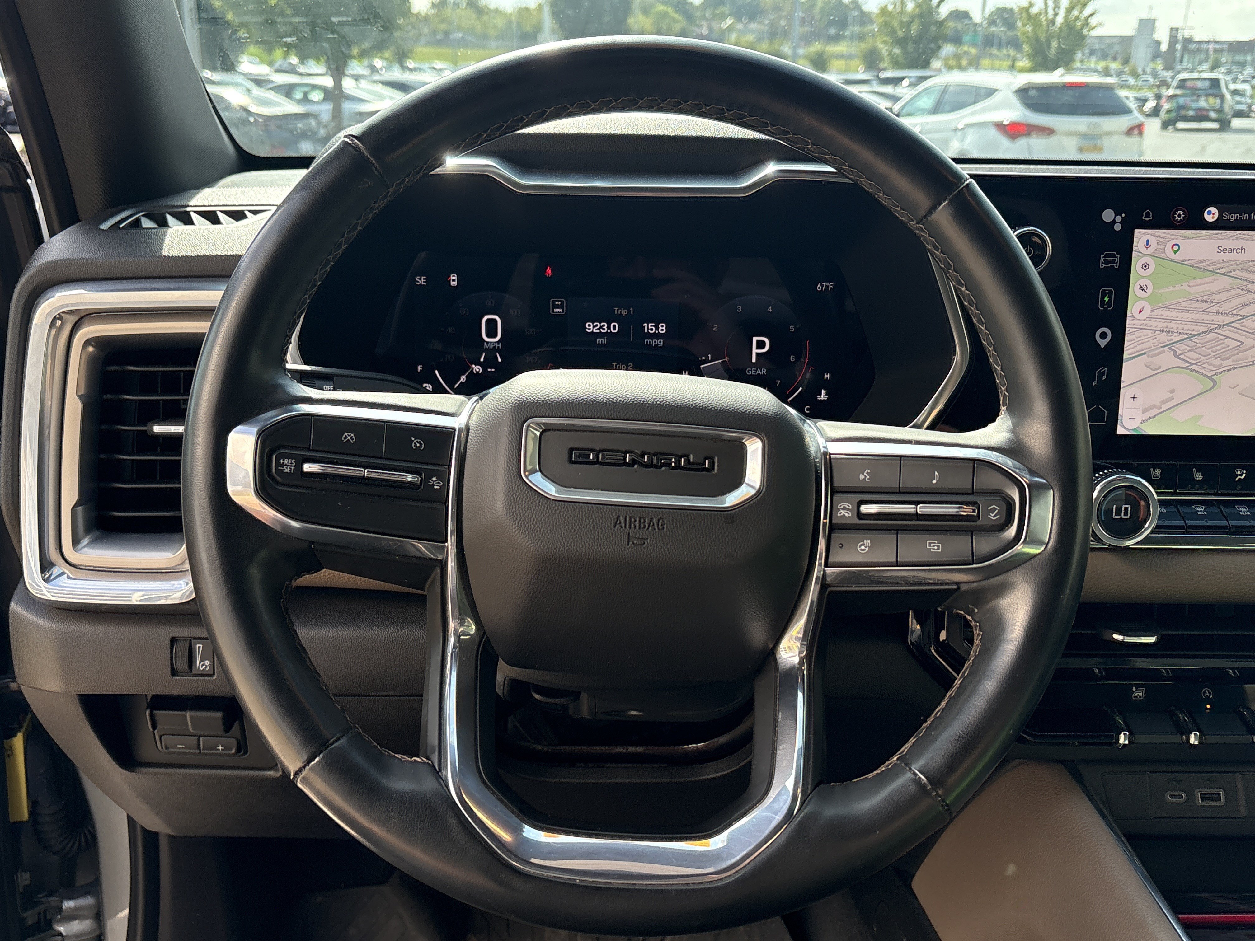 Used 2023 GMC Canyon Denali AWD/4WD image 18