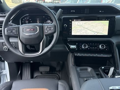 New 2026 GMC Sierra 2500 AT4 w/ AT4 Premium Plus Package AWD/4WD image 7