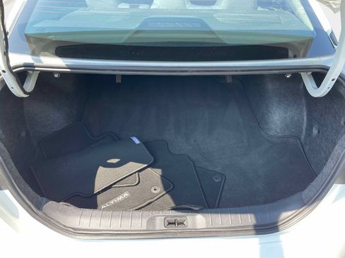 Used 2025 Nissan Altima 2.5 SV FWD image 14