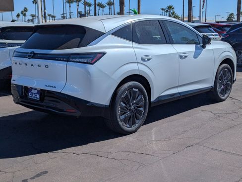 New 2026 Nissan Murano Platinum w/ Cargo Package image 2