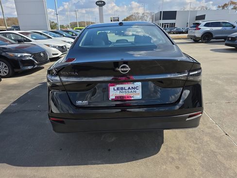 New 2026 Nissan Sentra SV w/ SV Convenience Package FWD image 2