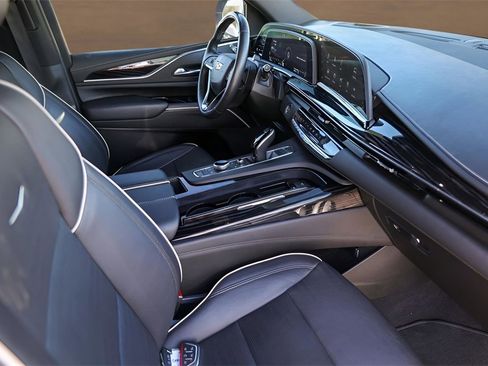Certified 2023 Cadillac Escalade Sport image 30