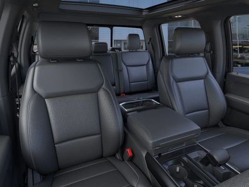 New 2025 Ford F150 Lariat w/ Equipment Group 502A High image 11