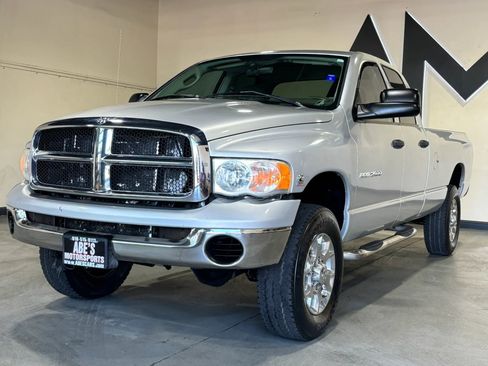 Used 2004 Dodge Ram 2500 Truck SLT w/ Trailer Tow Group AWD/4WD image 1