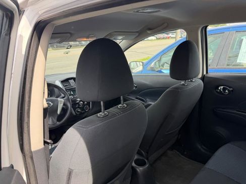 Used 2015 Nissan Versa Note SV FWD image 14
