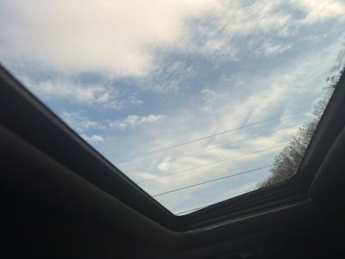 New 2026 Chevrolet Trax RS w/ Sunroof Package image 21