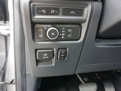 Certified 2022 Ford F150 Platinum w/ Equipment Group 701A High AWD/4WD image 43