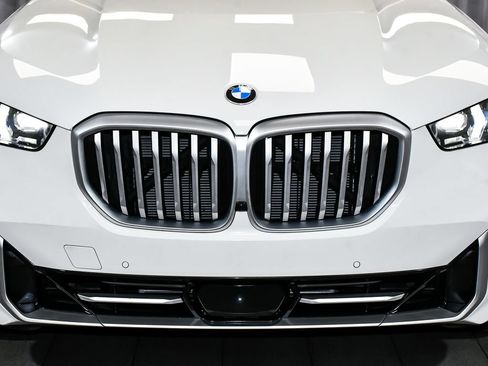 Used 2026 BMW X5 xDrive40i AWD/4WD image 72