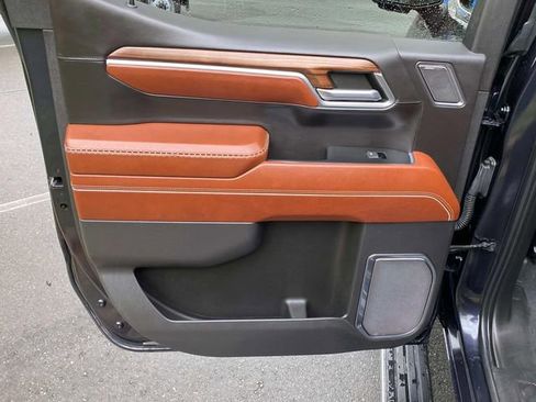 Used 2022 GMC Sierra 1500 Denali Ultimate image 10