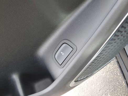 New 2026 Buick Enclave Preferred w/ Power Package image 31