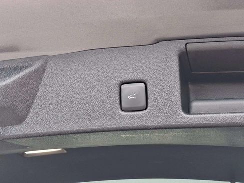 Used 2025 Ford Escape Active w/ Tech Pack #1 FWD image 24