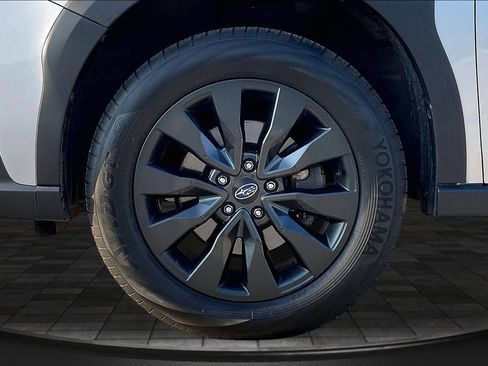 Certified 2024 Subaru Outback Onyx Edition AWD/4WD image 8