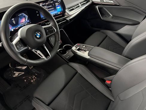 Used 2025 BMW X2 xDrive28i w/ M Sport Package AWD/4WD image 11