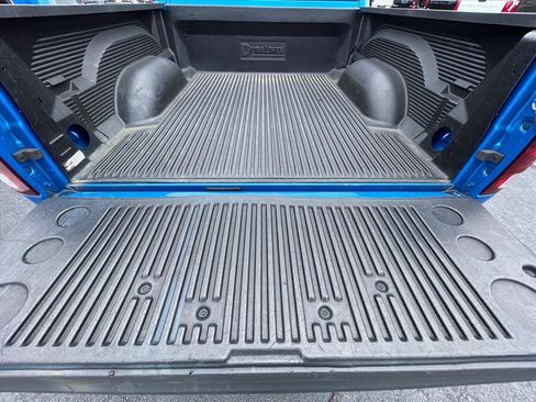 Used 2024 RAM 1500 Warlock AWD/4WD image 7
