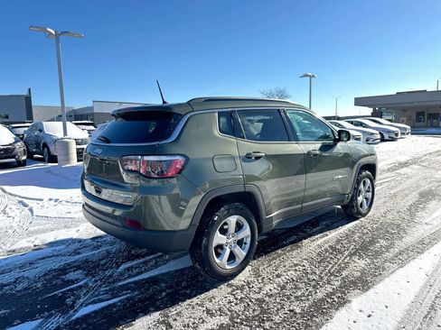 Used 2018 Jeep Compass Latitude w/ Cold Weather Group image 13