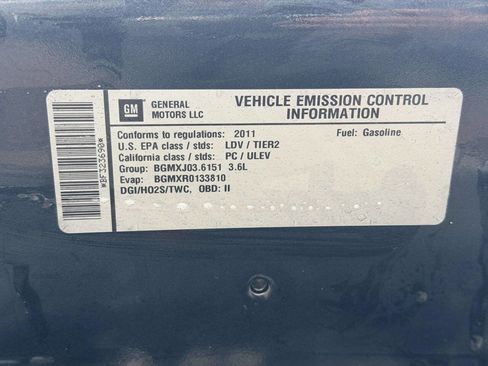 Used 2011 Buick LaCrosse CXL w/ Driver Confidence Package image 31