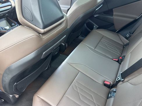 Used 2025 BMW X3 xDrive30i w/ Convenience Package image 26