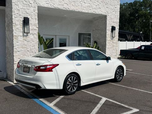 Used 2016 Nissan Altima 2.5 S w/ Power Driver Seat Package FWD image 14