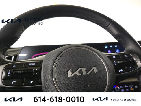 Certified 2025 Kia Sportage EX image 22