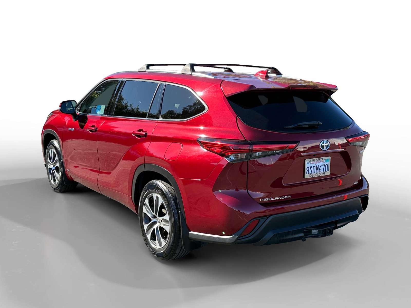 Used 2020 Toyota Highlander XLE AWD/4WD image 3