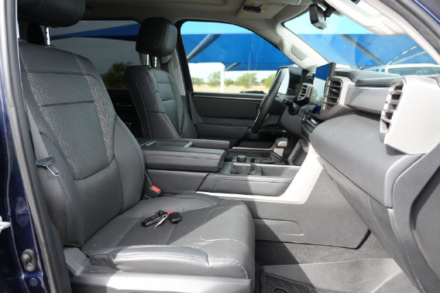 Used 2023 Toyota Tundra Limited w/ Power Package AWD/4WD image 16