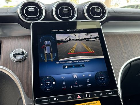 New 2025 Mercedes-Benz GLC 300 image 10