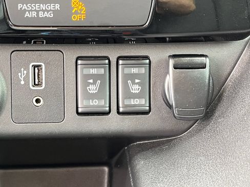 Used 2019 Nissan Leaf SL Plus FWD image 23